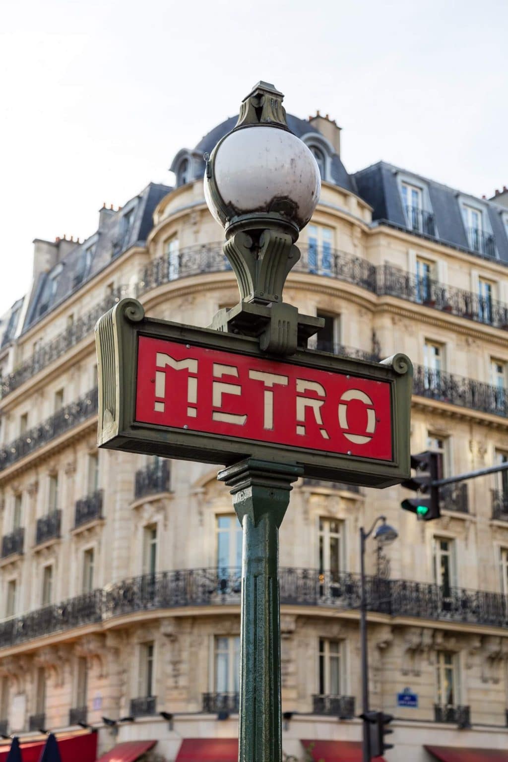 Metrô de Paris: como usar, linhas e pontos turísticos - Guia do Estrangeiro
