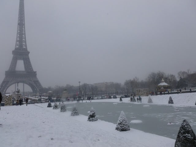 neve em Paris
