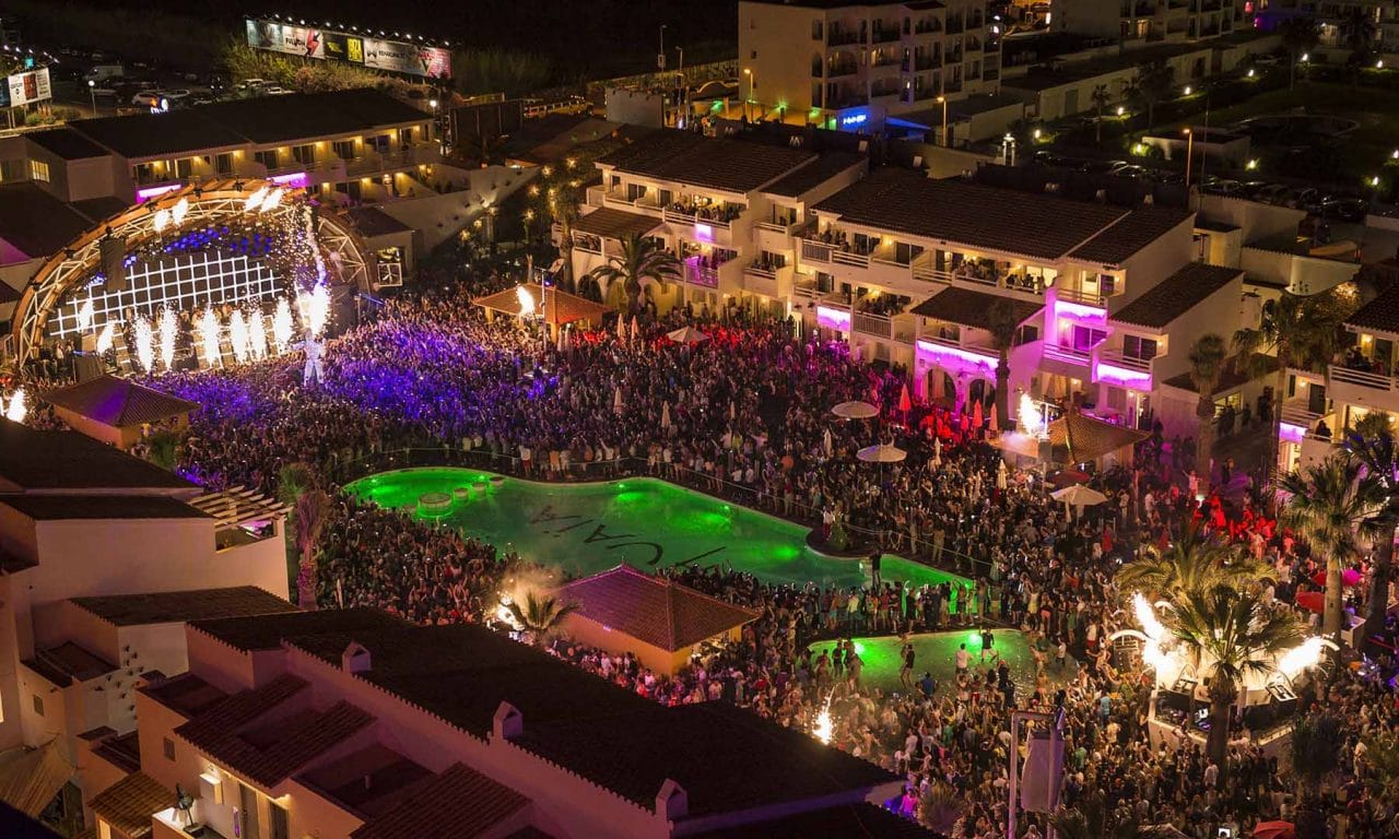 Top 5 Festas na praia da Europa Guia do Estrangeiro