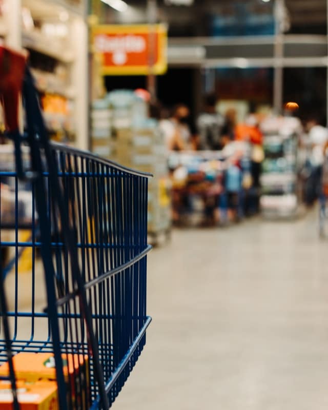 custo de vida na França com supermercado